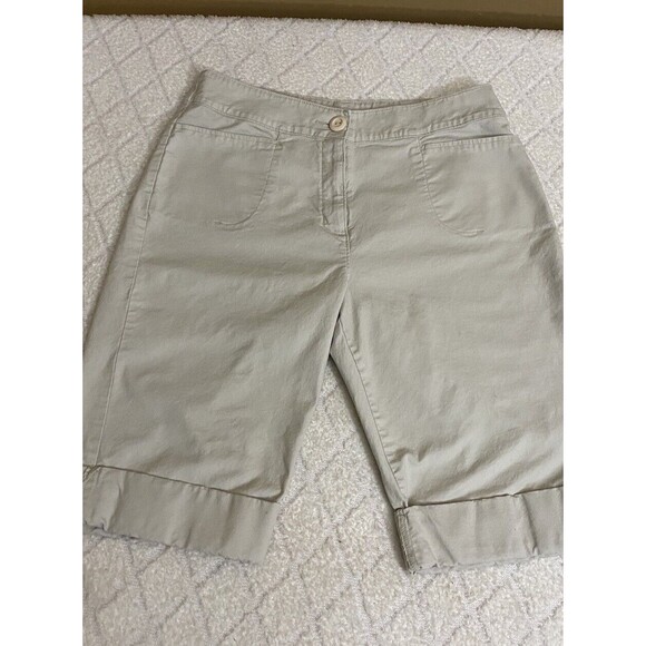Vintage Woolrich Women’s Beige Shorts Front/back Pockets Size 10 - Picture 2 of 14